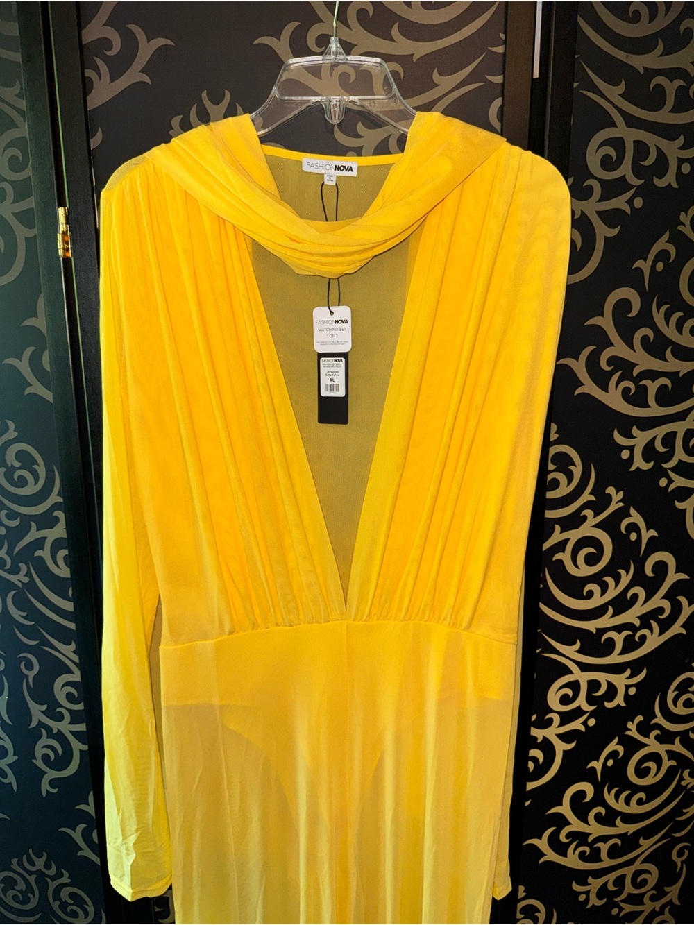 Fashion Nova Bright Yellow Long-Sleeve Plunging Maxi Jumpsuit. - Picture 6 of 8